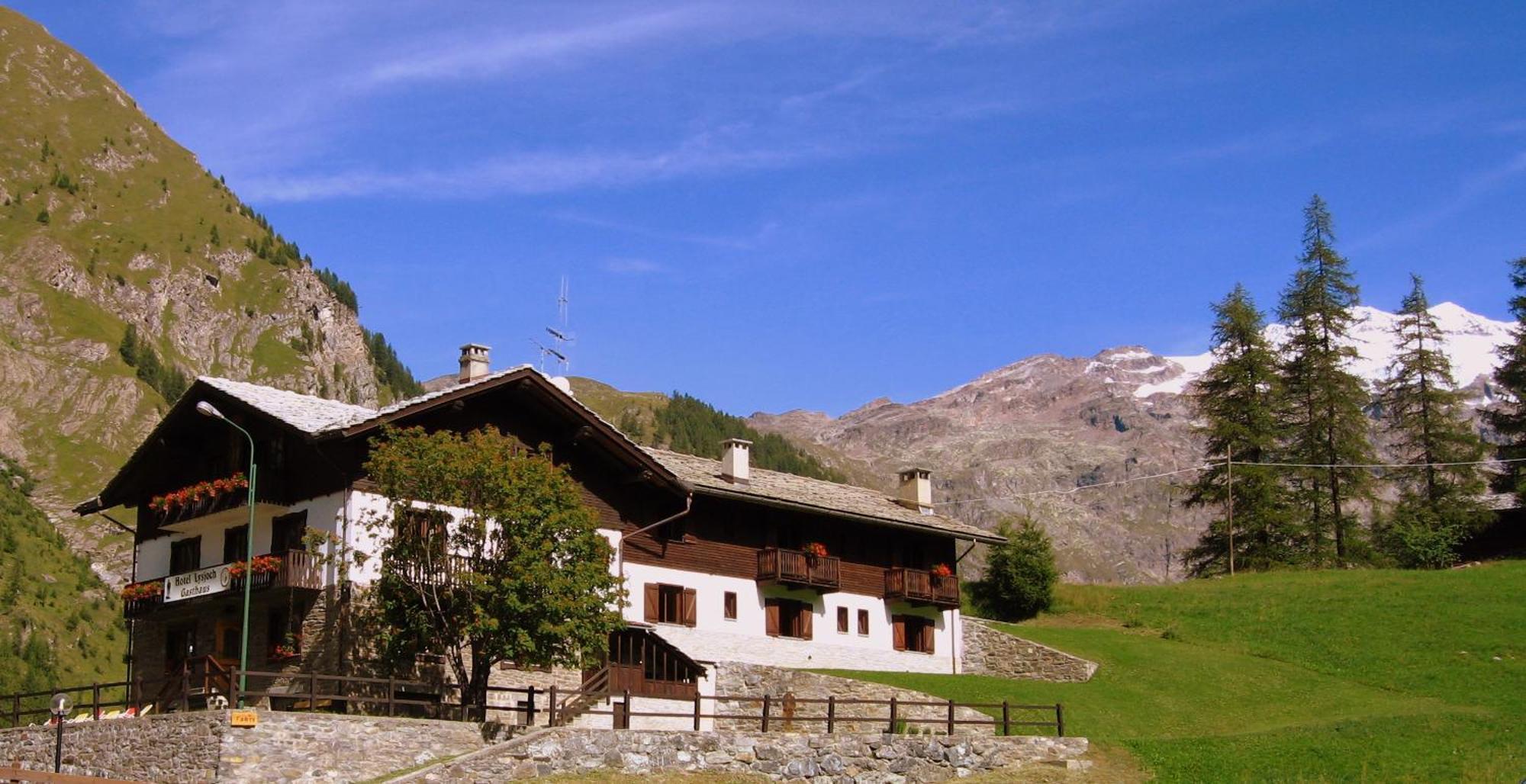 Hotel Lysjoch غريسّوني لا ترينيتي المظهر الخارجي الصورة